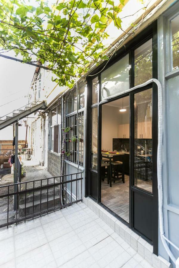 Apartamento Tbilisisi Exterior foto